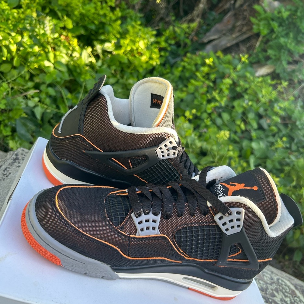 Jordan 4